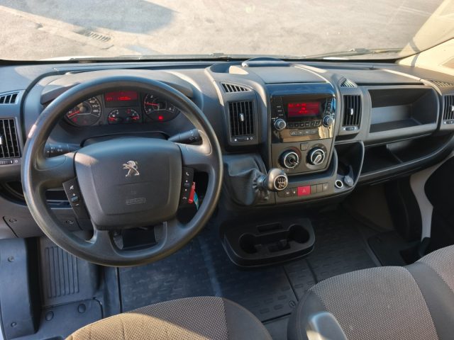 PEUGEOT Boxer usata, con Fendinebbia