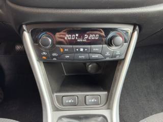 SUZUKI S-Cross usata, con Bluetooth