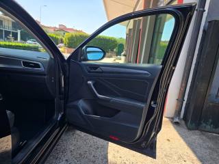VOLKSWAGEN T-Roc usata 142