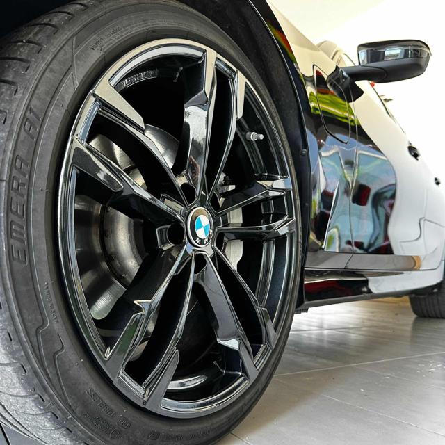 BMW 330 usata, con Interni in pelle