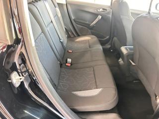 PEUGEOT 2008 usata, con USB