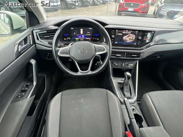 VOLKSWAGEN Taigo usata, con Autoradio