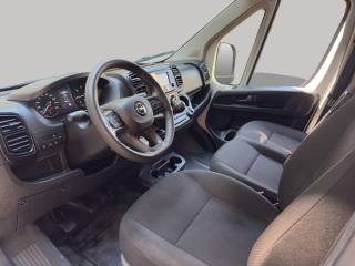 OPEL Movano usata, con Bracciolo