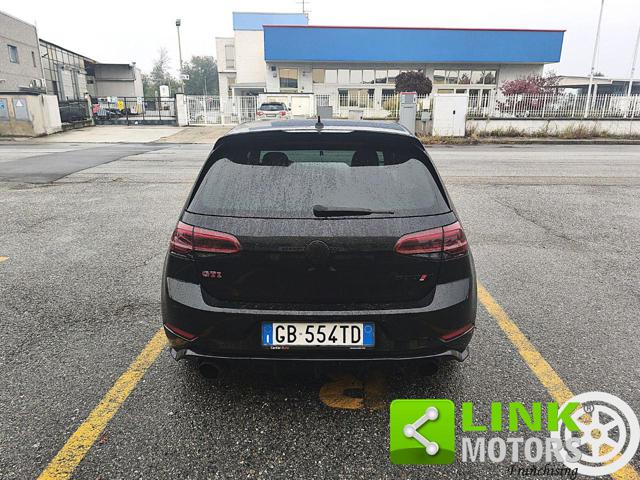 VOLKSWAGEN Golf GTI usata, con Autoradio