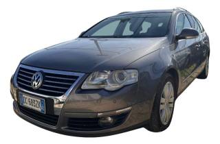 VOLKSWAGEN Passat usata, con Airbag Passeggero