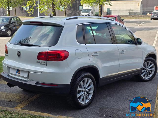 VOLKSWAGEN Tiguan usata, con Autoradio