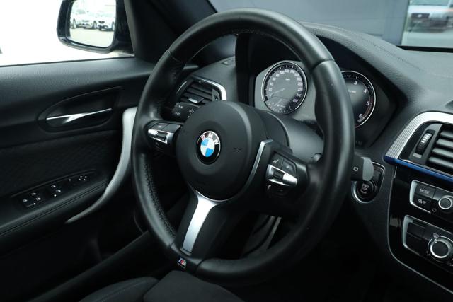 BMW 118 usata, con Bluetooth