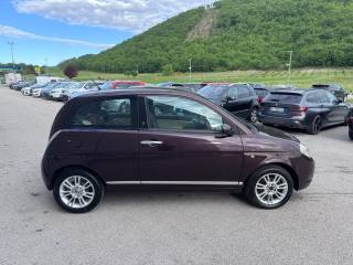LANCIA Ypsilon usata, con Autoradio