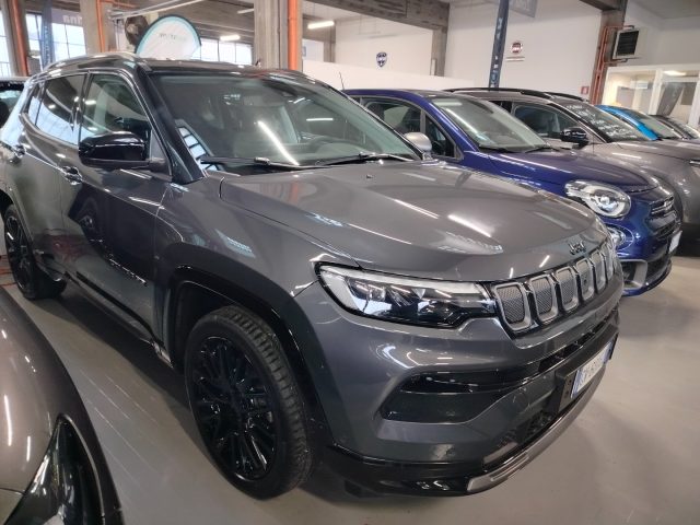 JEEP Compass usata, con Autoradio