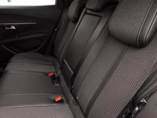 PEUGEOT 3008 usata, con Sistema di navigazione