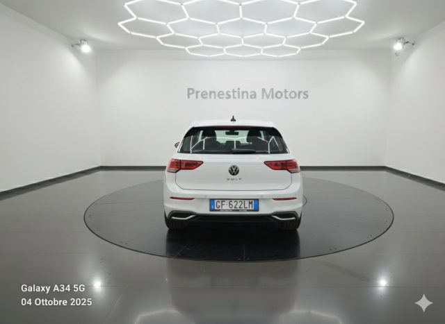 VOLKSWAGEN Golf usata, con Autoradio
