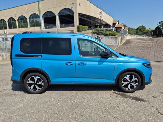 FORD Tourneo Connect usata, con Autoradio