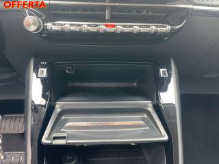 PEUGEOT 208 usata, con Fari LED