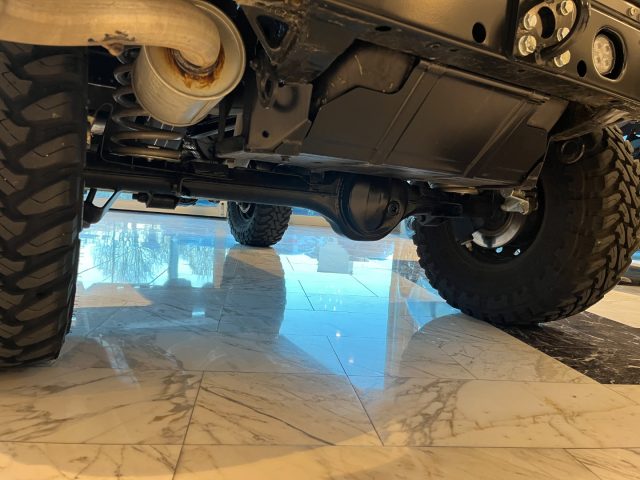 LAND ROVER Defender usata 19