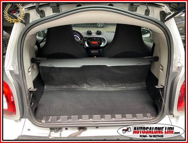 SMART ForTwo usata, con USB