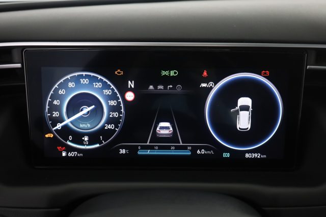 HYUNDAI Tucson usata 12