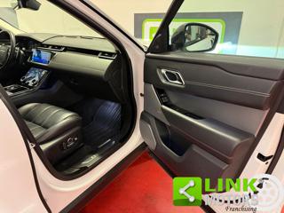 LAND ROVER Range Rover Velar usata, con USB