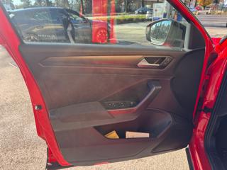 VOLKSWAGEN T-Roc usata, con Park Distance Control