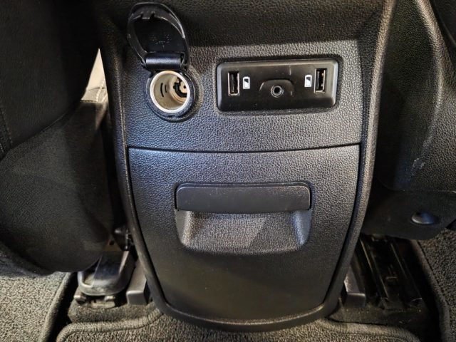 RENAULT Scenic usata, con Specchietti laterali elettrici