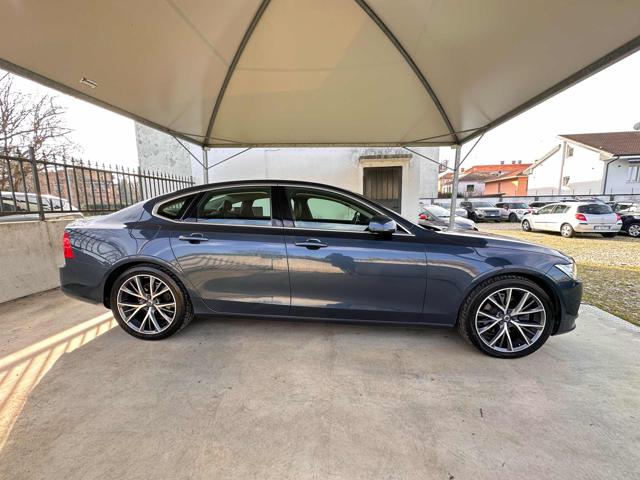 VOLVO S90 usata, con Autoradio