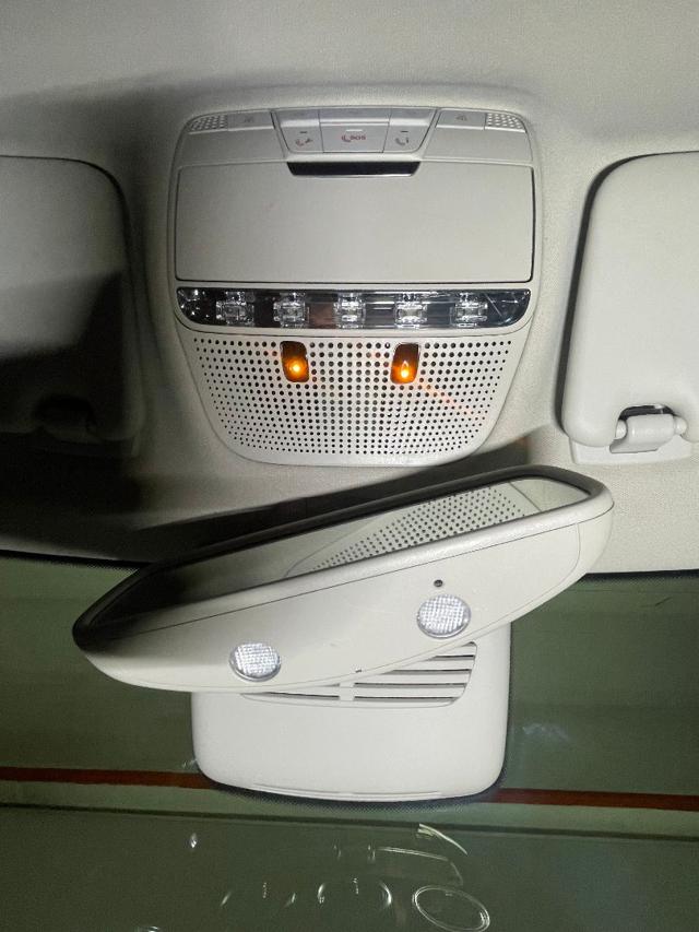 MERCEDES-BENZ C 220 usata, con Fari LED