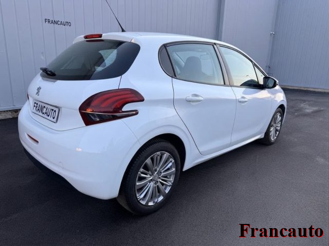 PEUGEOT 208 usata, con Airbag Passeggero