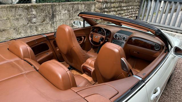 BENTLEY Continental usata, con Specchietti laterali elettrici