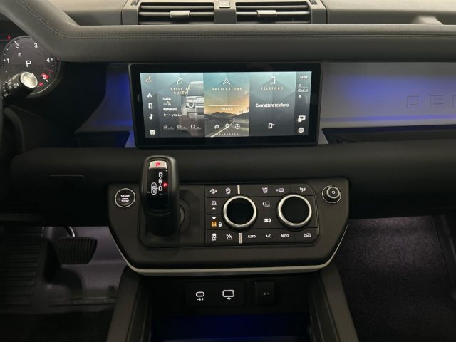 LAND ROVER Defender usata, con Climatizzatore