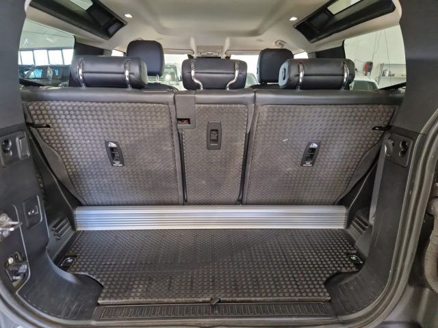 LAND ROVER Defender usata, con Trazione integrale