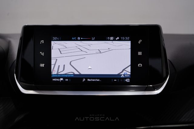 PEUGEOT 208 usata, con Volante in pelle
