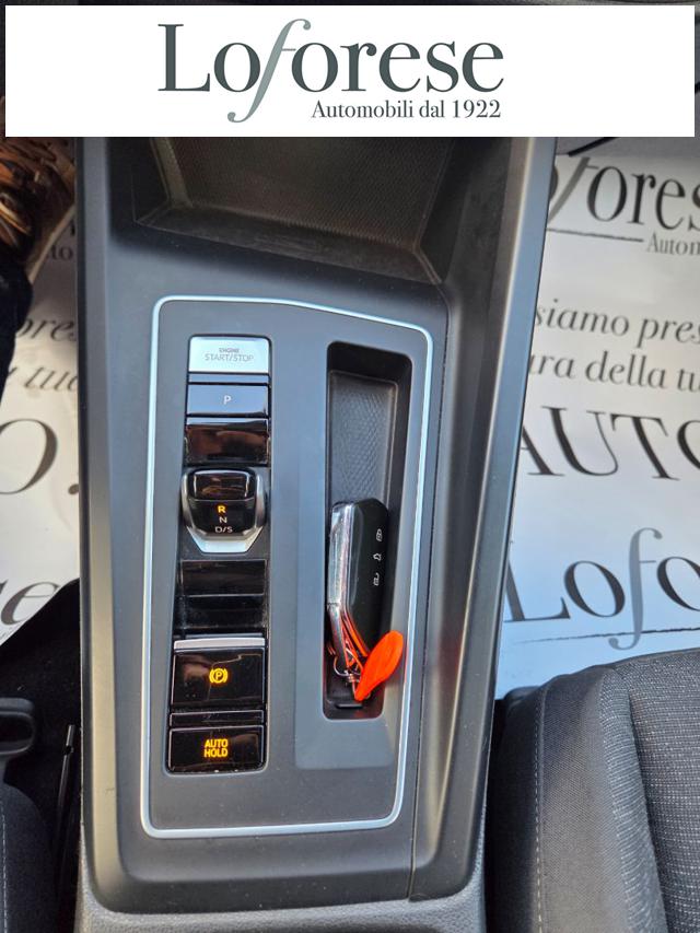 VOLKSWAGEN Golf usata, con Sedile posteriore sdoppiato