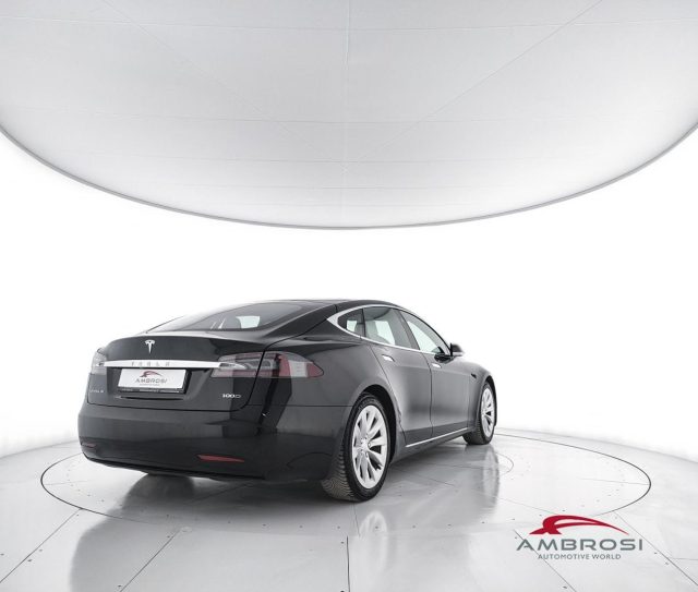 TESLA Model S usata 2