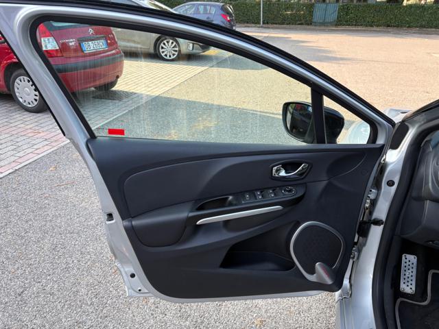 RENAULT Clio usata, con Volante multifunzione