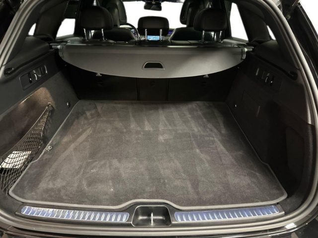 MERCEDES-BENZ GLC 220 usata, con Chiusura centralizzata