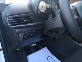 HYUNDAI i20 usata, con USB