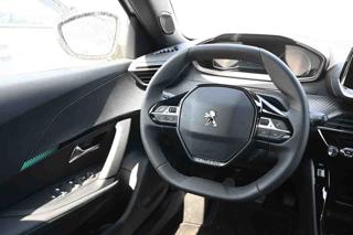 PEUGEOT 2008 usata, con Cruise Control