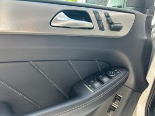 MERCEDES-BENZ GL 350 usata, con Climatizzatore