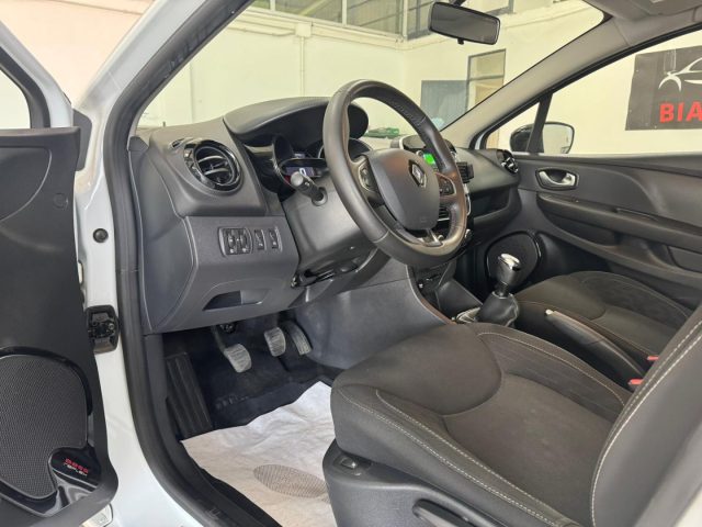 RENAULT Clio usata, con USB