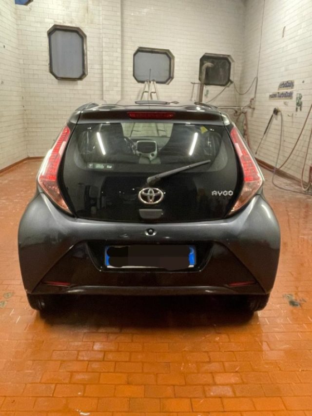 TOYOTA Aygo usata, con Bluetooth