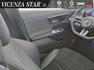 MERCEDES-BENZ E 220 usata, con Climatizzatore