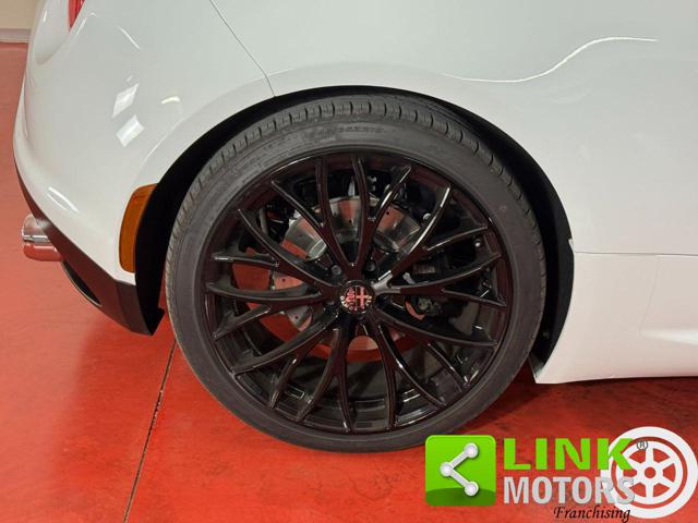 ALFA ROMEO 4C usata, con Pneumatici estivi