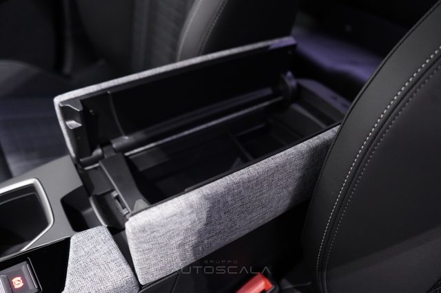 PEUGEOT 3008 usata, con Specchietti laterali elettrici