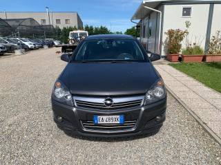 OPEL Astra usata, con Airbag