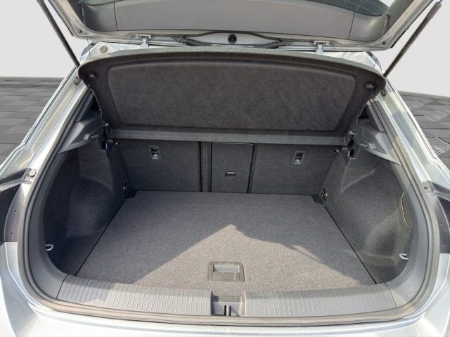 VOLKSWAGEN T-Roc usata 13