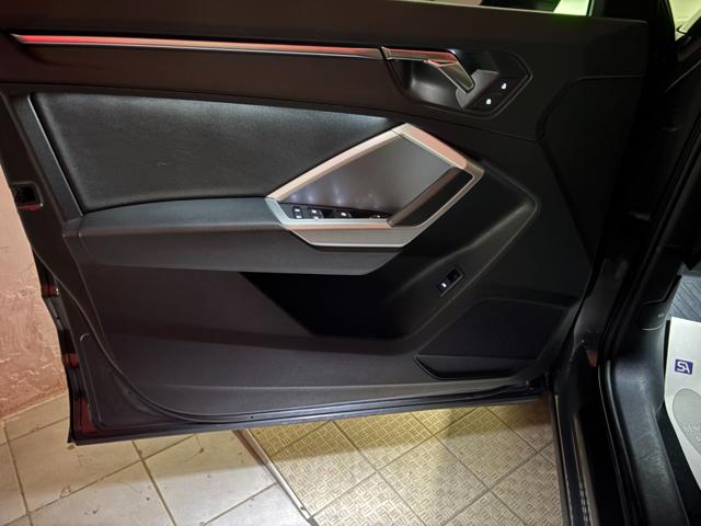 AUDI Q3 usata, con Sedile posteriore sdoppiato
