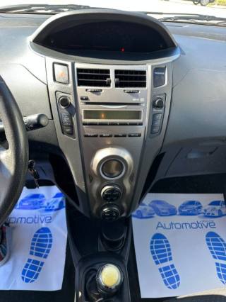 TOYOTA Yaris usata, con Servosterzo