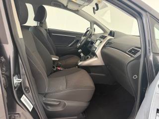 TOYOTA Verso usata 18