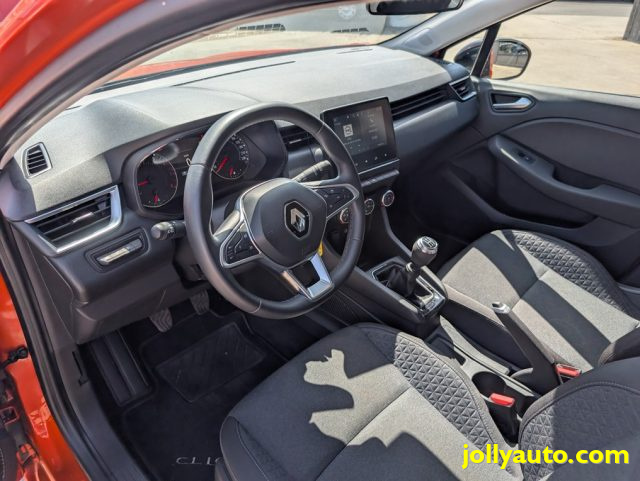RENAULT Clio usata, con Bluetooth