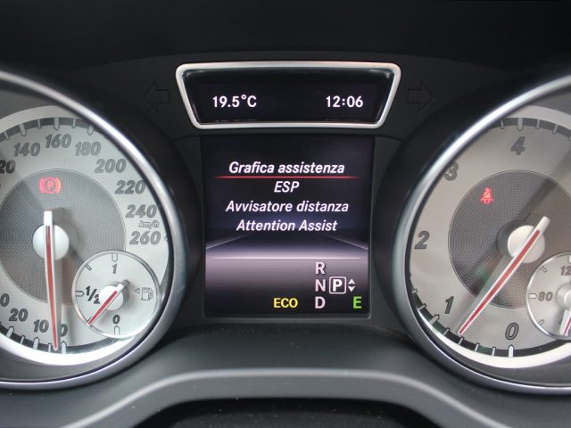 MERCEDES-BENZ GLA 220 usata, con Trazione integrale