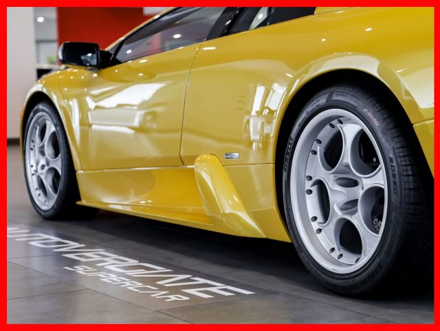LAMBORGHINI Murcielago usata, con Fendinebbia